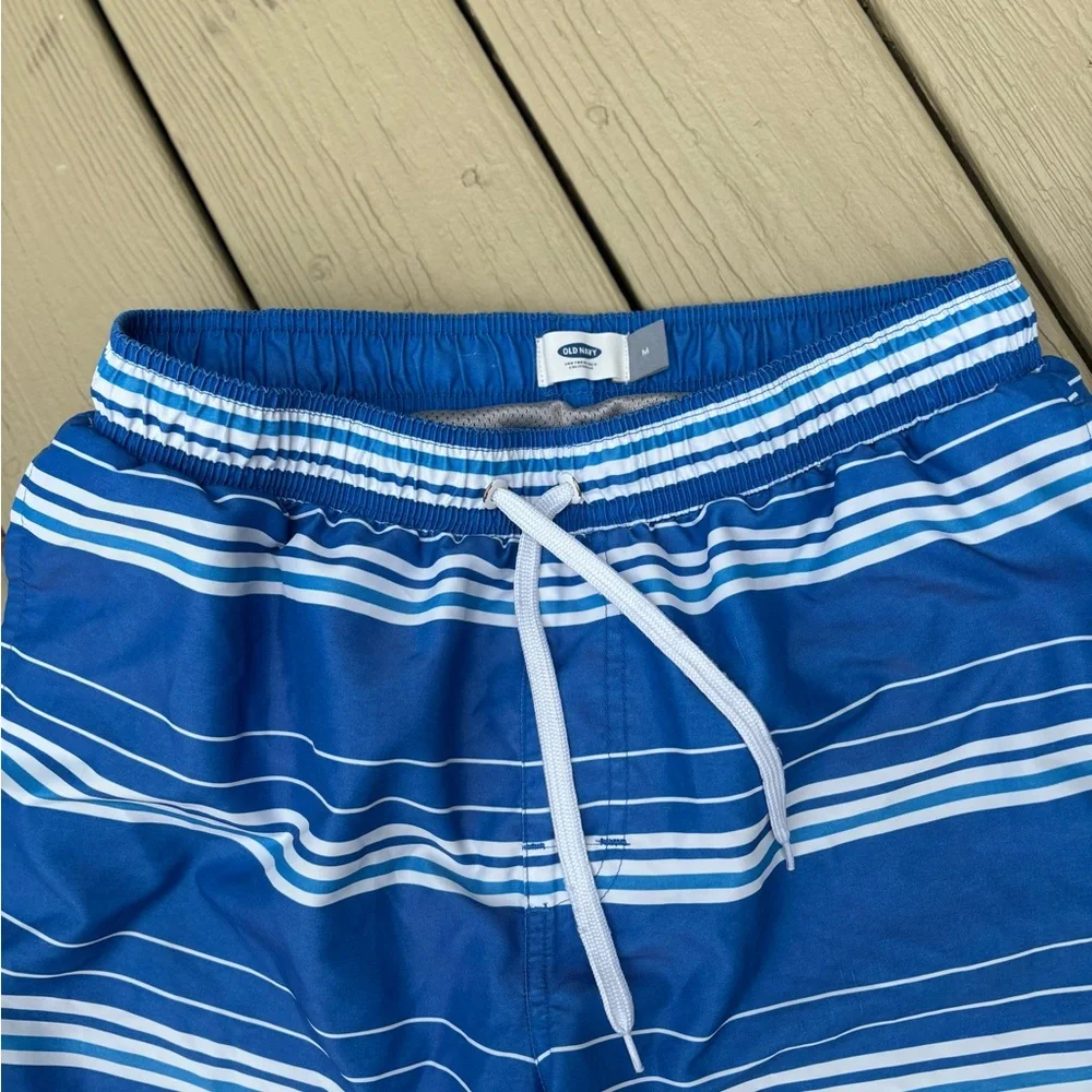 OLD NAVY Blue & White Striped Swim Shorts, Size: M